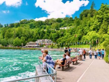 Tour Zurich 1/2 ngày: đi Thác Rhine và thang máy ngắm cảnh